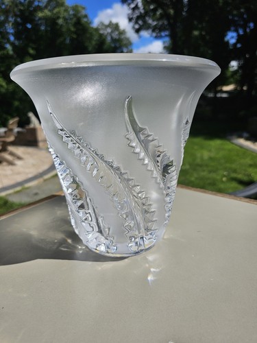 Lalique france frosted - france,