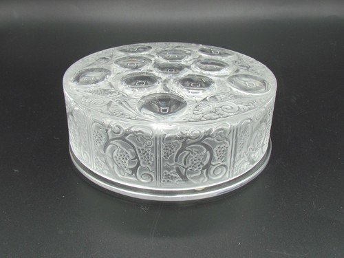 Lalique crystal roger - crystal, pattern