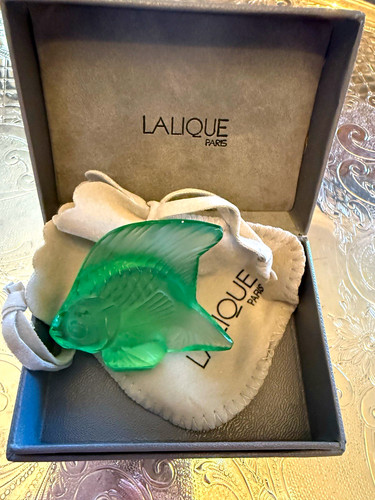 Lalique green glass - green, fish