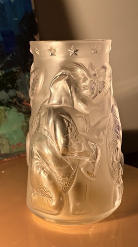 Lalique clear crystal vase - lalique,