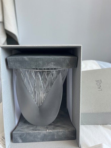 Thebes vase designer - thebes, lalique