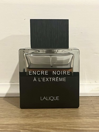 Lalique encre noire - encre, a