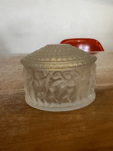 Lalique france crystal box - france,
