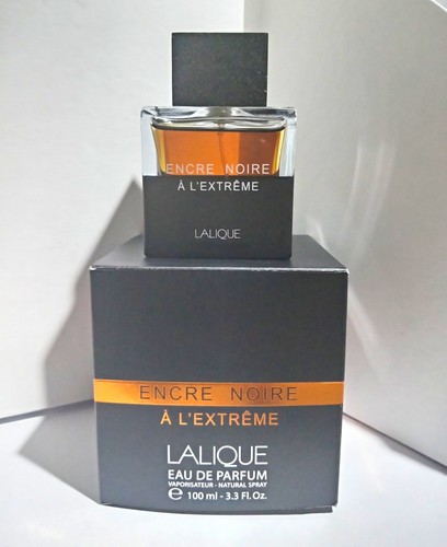 Lalique encre noire - noire, À