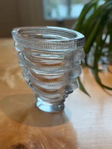 Lalique saint marc vase 1939 - r,