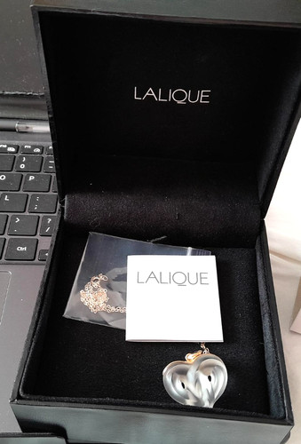 Lalique superb entwined hearts - superb,
