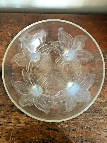 Vintage signed lalique - signed, r.