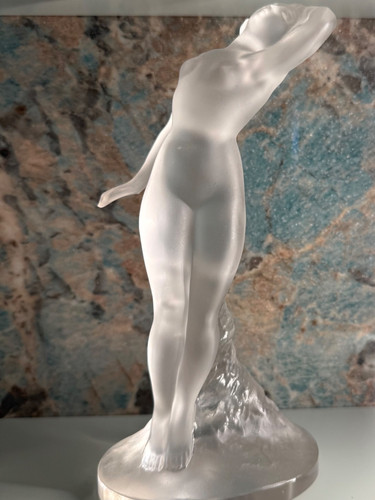 Lalique france frosted crystal - lalique,