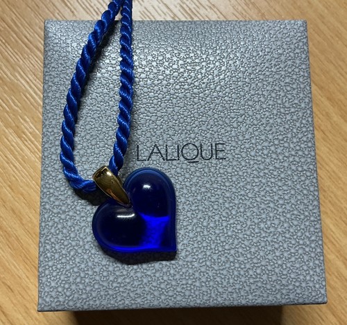 Lalique crystal glass heart - lalique,