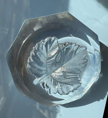 Lalique vintage paperweight - lalique,