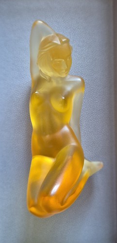 Lalique petite nue venus - "petite, venus"