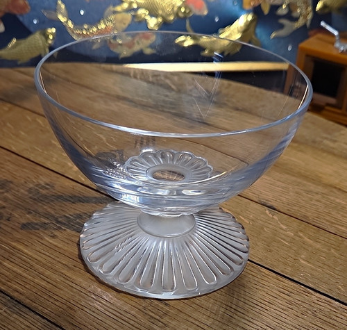 Vintage singed lalique crystal - singed,