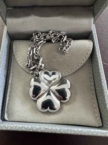 Authentic lalique four leaf - authentic,