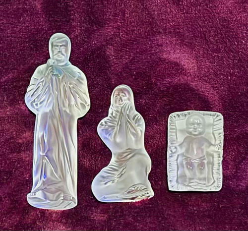 Lalique crystal boxed nativity - crystal,
